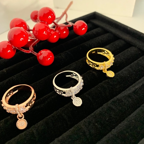 🎉Cynthia Drop Ring in White Gold - Picture 3 of 4